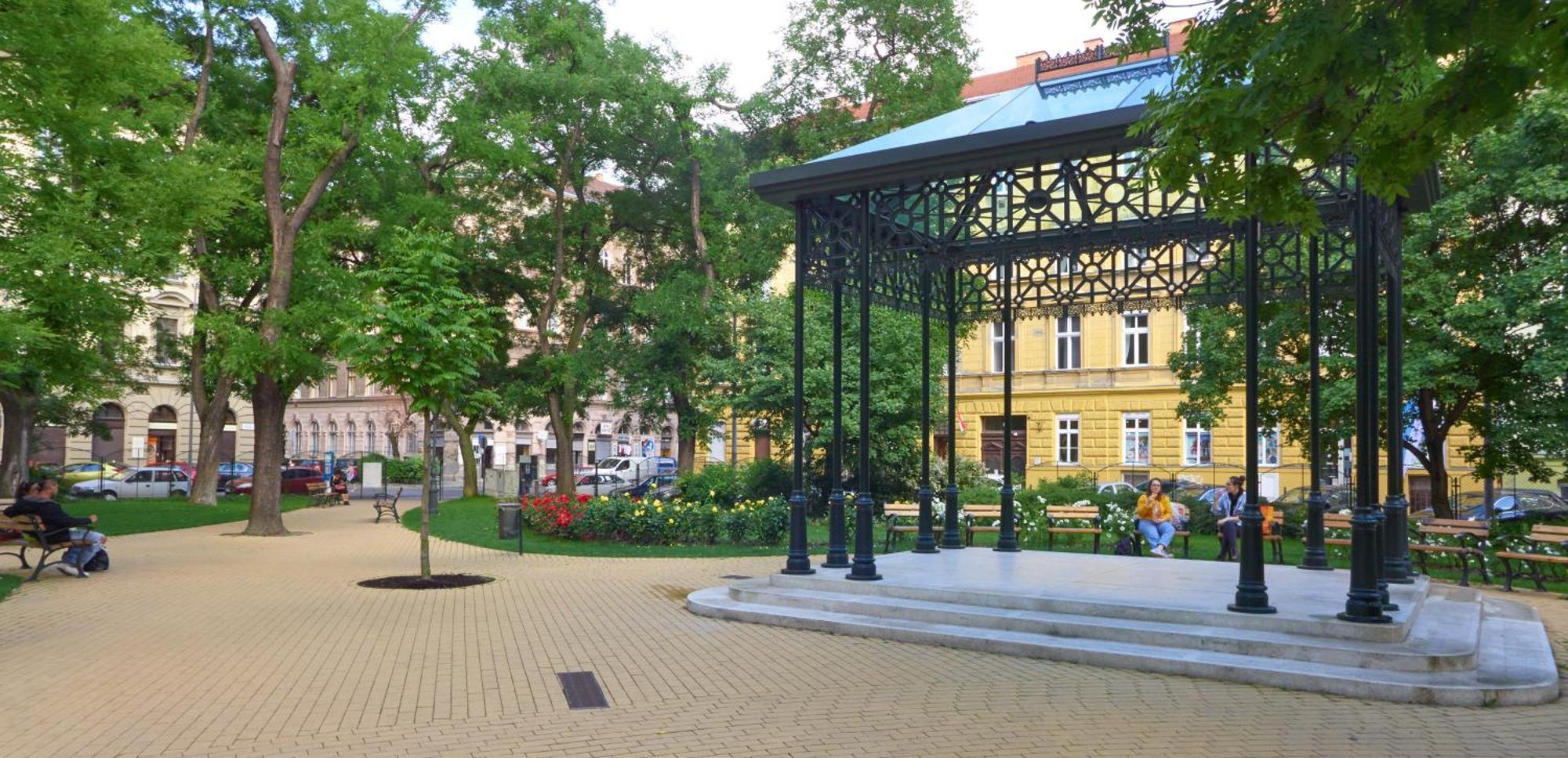 Fewo Oktogon Будапеща Екстериор снимка